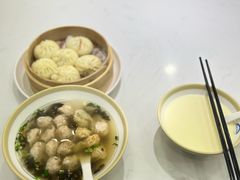-弄堂咪道-饭香·面香·馄饨香(兴梅店)