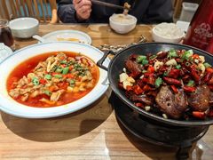 -严记小天府酸菜鱼(西四路店)