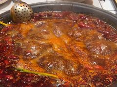 -旧街市鲜货老火锅(大光路店)