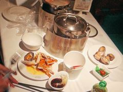 -领鲜活海鲜榴莲自助火锅(东门店)