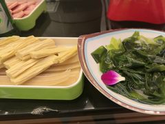 -星璨火吧KTV聚会餐厅(丰庆路店)