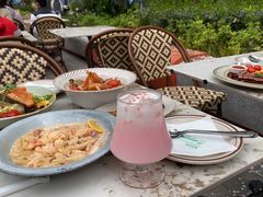 -玛格萝妮比萨屋(四平店)