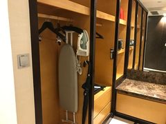 -青岛海尔洲际酒店