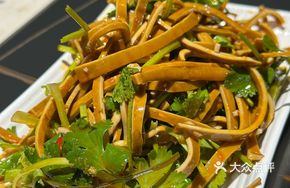 Cold-Mixed Tofu Skin Salad