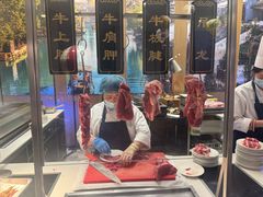 -飨食汇全日制餐厅·昆山皇冠假日酒店(九方店)