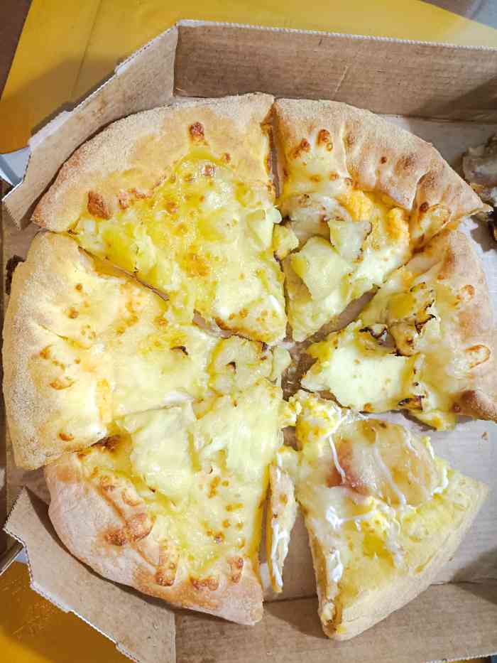 达美乐比萨(洛川路店)-"孩子非常喜欢这里的薄底披萨,一个人能干掉.