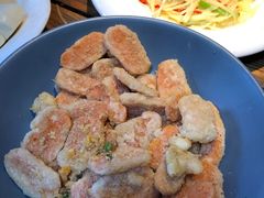 -70后饭吧(府河街店)