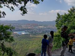 -灵岩山风景区