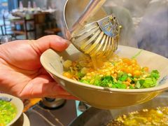 -石锅苗苗鱼(武汉首店)