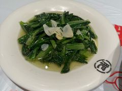 -肥肥虾庄·金牌油焖大虾(汉口城市广场店)