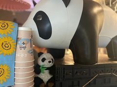 -熊猫一间店欧式奶茶铺