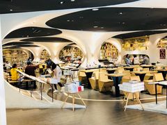 -钟书阁(珍园店)