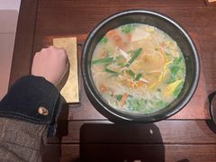 -银米·云南传统过桥米线(双廊黑金冠店)