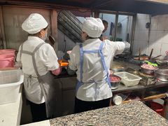 -正宗杨记普洱酸醋米线(总店)