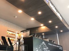 -瑞幸咖啡(杭州绿地中央店)