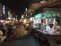 -六合夜市