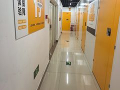 -安东易迷你自助仓储寄存仓库(草桥店)