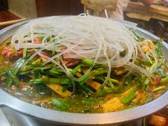 牛肉八带鱼饼土豪锅-京玉菲饭店(李村店)