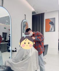 -侨治发型
