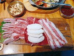 -金顺碳烤肉(番禺傍江地铁站店)