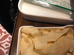 -三个四川人火锅(华联商厦店)
