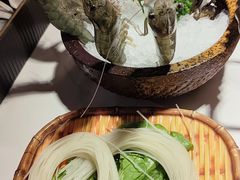 -椰子湾·海南火锅·糟粕醋·椰子鸡(正大广场店)