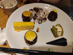 -怡咖啡海鲜自助餐厅(浦东香格里拉店)