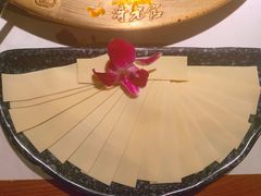 -新哥老官·畅吃123·美蛙世界(苏宁广场店)