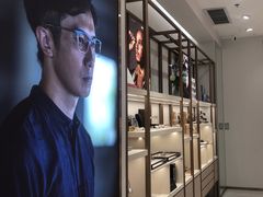 -无界眼镜MaxLess(南翔印象城店)