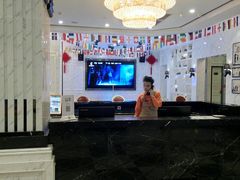 -皇马纯KTV·量贩·聚会(民治店)