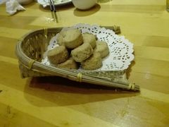 -乌镇那一年小院主题餐厅(甘泉西路店)