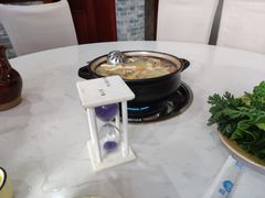 -菌之家·专业纯野生菌火锅·特色炒菌