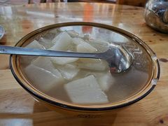 萝卜汤-一品红烧鸭特色川菜(三岔湖店)