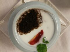 黑金丹桂酸奶-天和晟烤鸭店(世纪坛店)