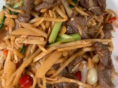 酸笋牛肉-牛八宝桂林米粉(八里庄店)