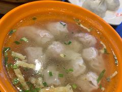 小馄饨-大龙汤包