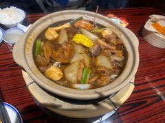 -沙胆彪炭炉牛杂煲(上海日月光广场店)