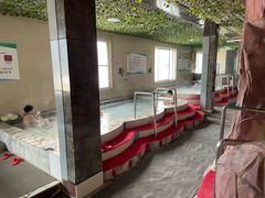 -兴芮温泉度假区