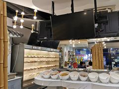 自助取餐区-屋头串串(新街里店)