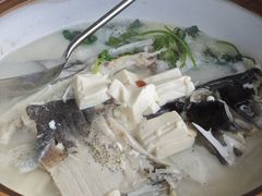 鱼头汤-宝荣鱼馆·临湖之宴(千岛湖店)