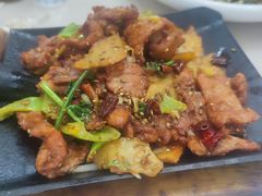 -老码头黑皮肘子锅包肉(文政街店)