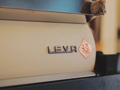 -Be Lived Cafe比例咖啡(摩天轮店)