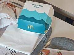 -麦当劳(杨林得来速店)