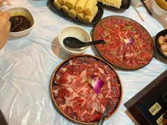 -鲜入围煮花胶鸡海鲜火锅