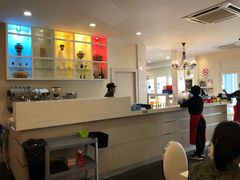 -Nadeje(Plaza Mahkota)