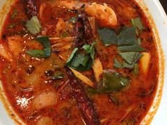 -Chom Cafe and Restaurant