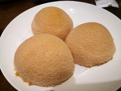 酥皮牛奶包-金玉满堂潮州酒楼(无限极荟购物广场店)