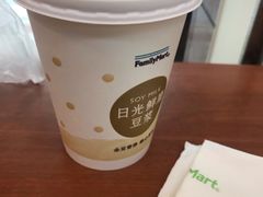 -全家便利店(愚园店)