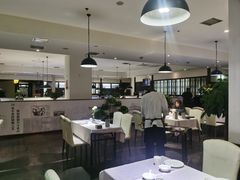 -鸭王烤鸭店(三里河店)