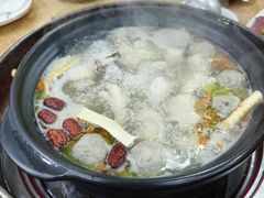 -濠轩阁特色生蚝火锅(水湾路店)
